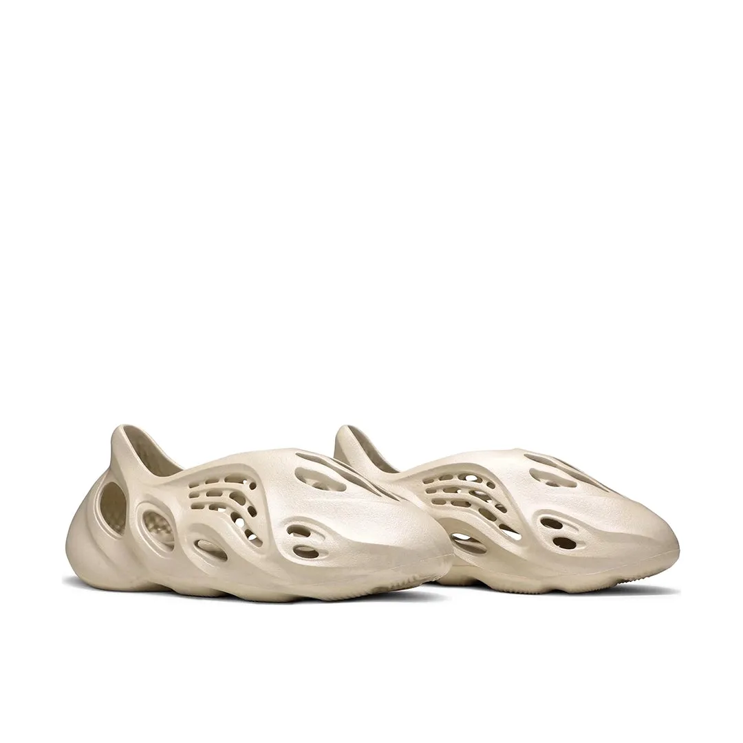 adidas Yeezy Foam RNNR Sand