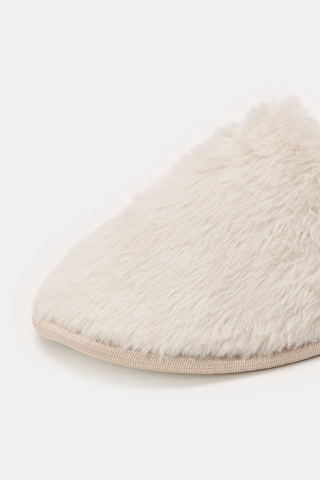 Women Beige Closed Toe Slipper